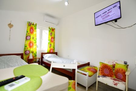 apartman valerija vrdnik smestaj