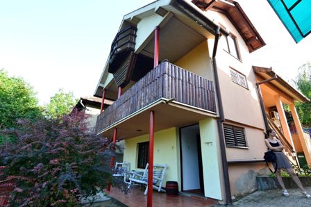 apartmani nasa avlija vrdnik smestaj