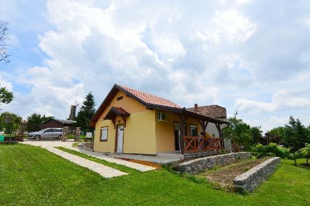 banja vrdnik smestaj kuca za odmor vrdnik