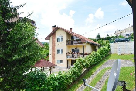 banja vrdnik smestaj sobe ambijent